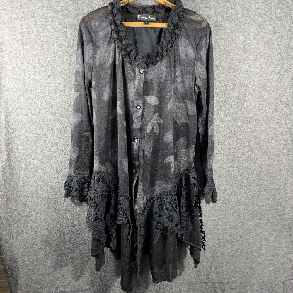Pretty Angel Lace Linen Blend Floral Dark Romantic Whimsygoth Vampcore Cardigan